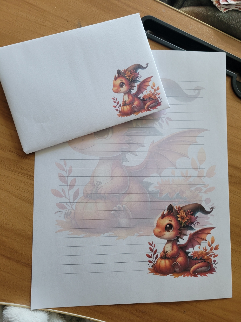 🖤NEW🖤 24pc Cute Autumn Dragon Stationery Set - Orange & Brown